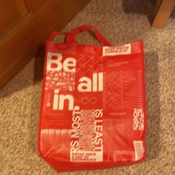 LULULEMON red big tote bag - Picture 2 of 3